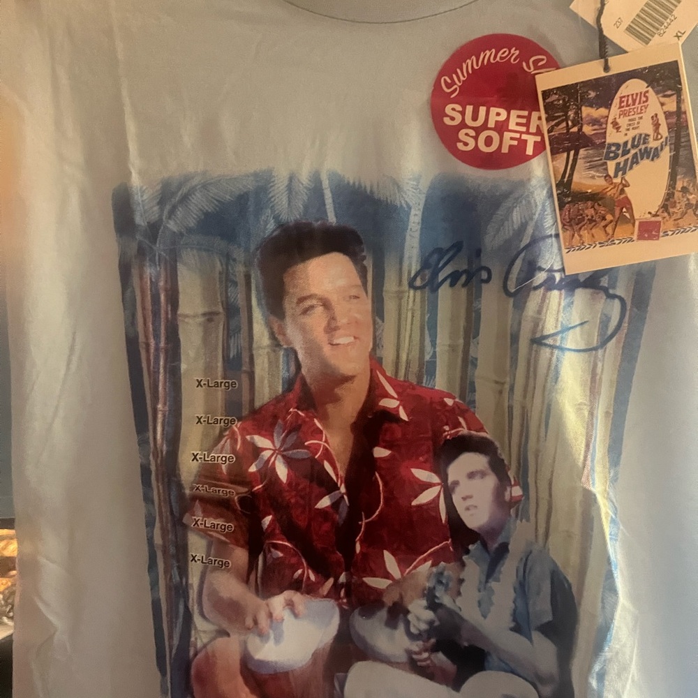 Blue Graphic Tee - Short Sleeve ELVIS PRESLEY 💯% cotton